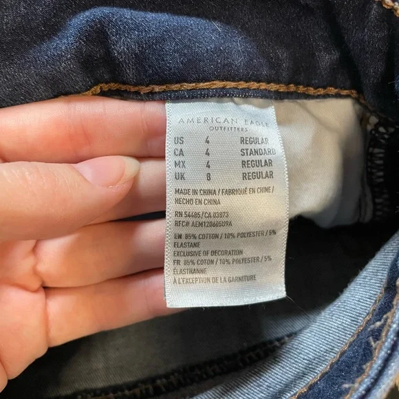 American Eagle Hi-Rise Distressed Jeggings, Size 4 - Picture 6 of 7